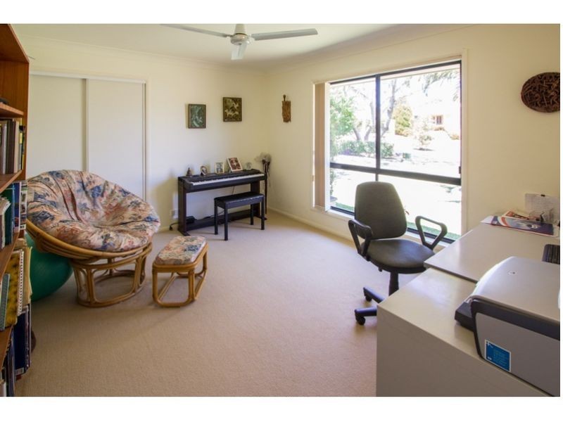 9 Bahr Place, Wellington Point QLD 4160