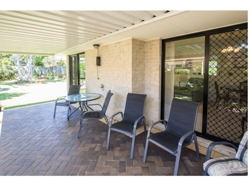 9 Bahr Place, Wellington Point QLD 4160