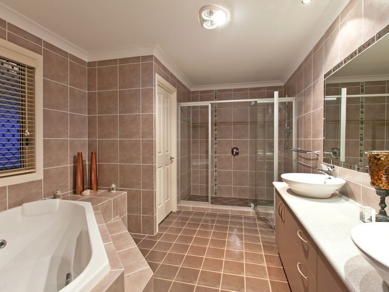 29 Denham Blvd, Redland Bay QLD 4165