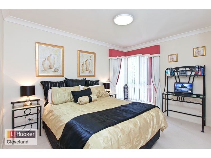 5 Caravel Court, Raby Bay QLD 4163