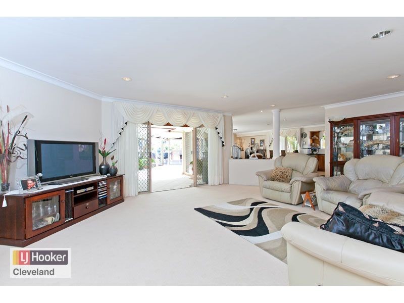5 Caravel Court, Raby Bay QLD 4163