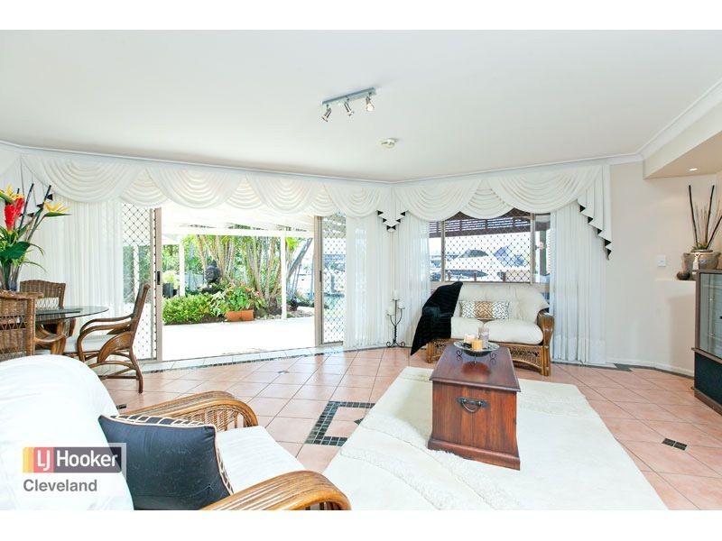 5 Caravel Court, Raby Bay QLD 4163