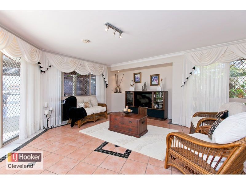 5 Caravel Court, Raby Bay QLD 4163