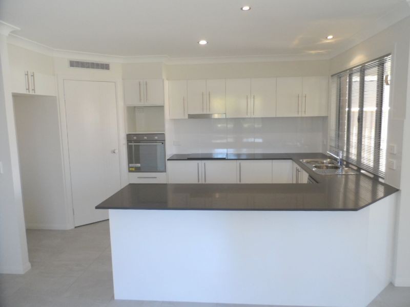 19 Parnell Street, Ormiston QLD 4160