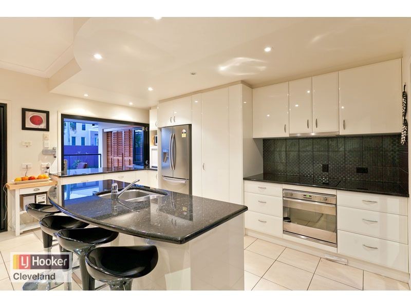 3 Devonstone Street, Cleveland QLD 4163