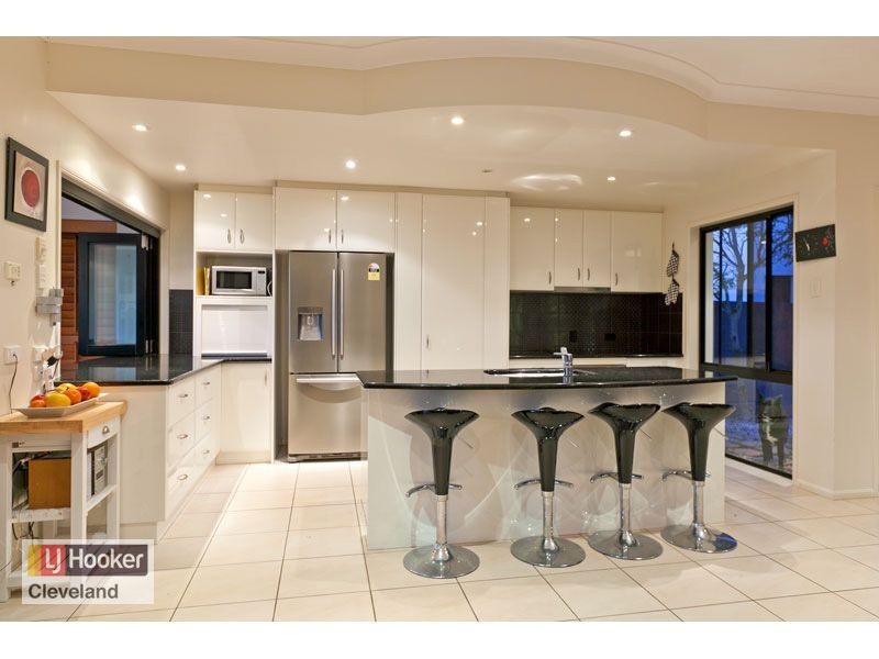 3 Devonstone Street, Cleveland QLD 4163