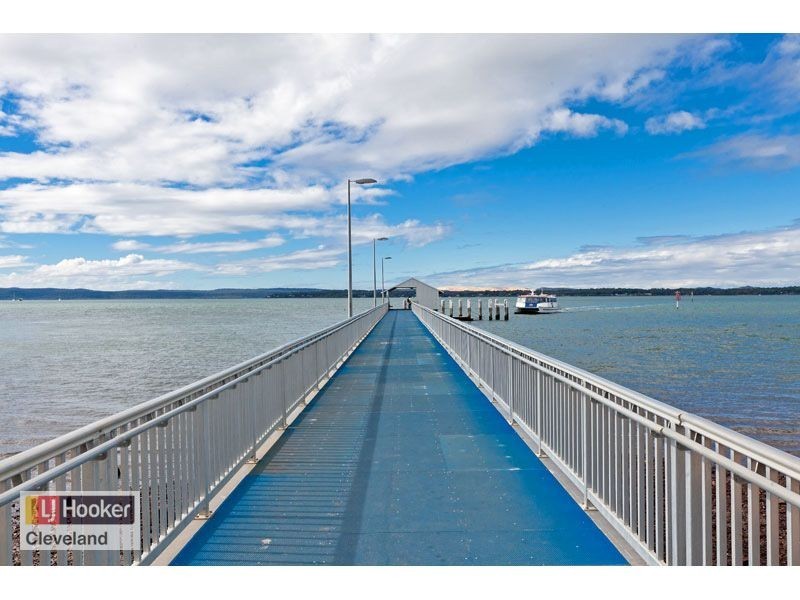 21 Deanbilla Street, Coochiemudlo Island QLD 4184