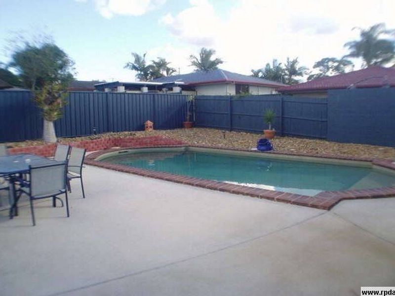 19 Yeovil Court, Alexandra Hills QLD 4161