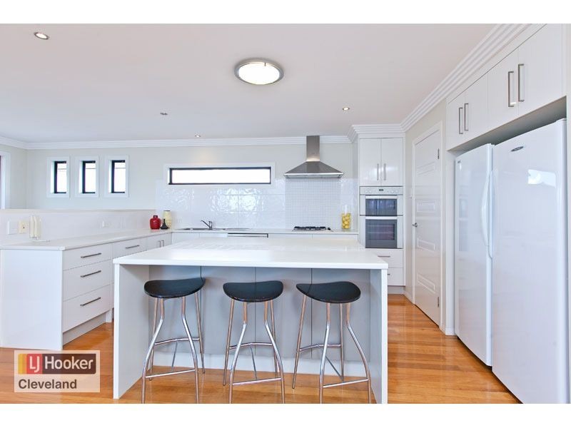 28 Waterville Drive, Thornlands QLD 4164