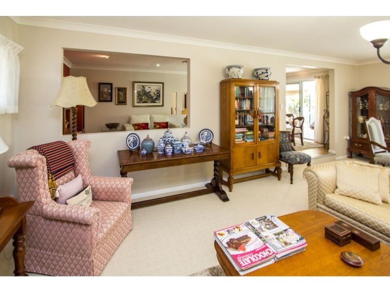 28 Peel Street, Redland Bay QLD 4165