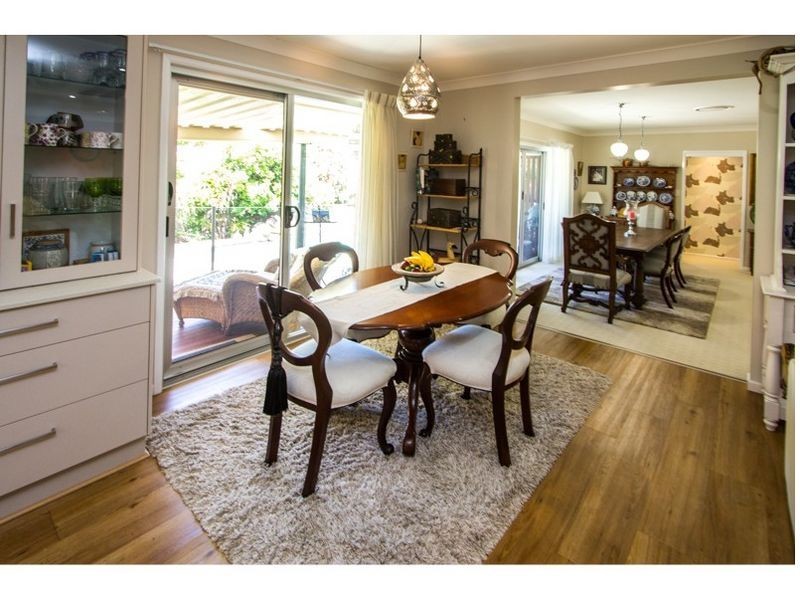 28 Peel Street, Redland Bay QLD 4165