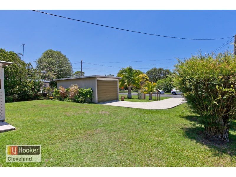 30 Ruth Street, Birkdale QLD 4159