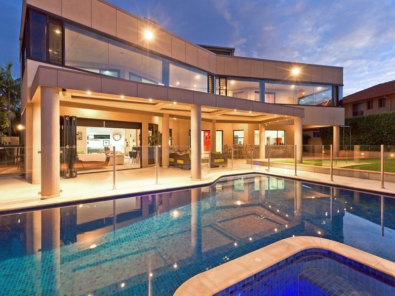 8 Sommersea Drive, Raby Bay QLD 4163