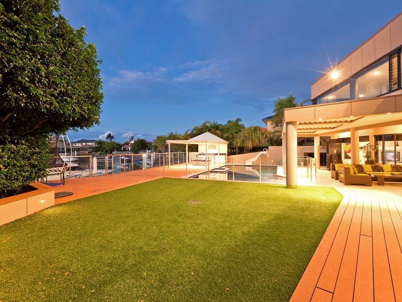 8 Sommersea Drive, Raby Bay QLD 4163