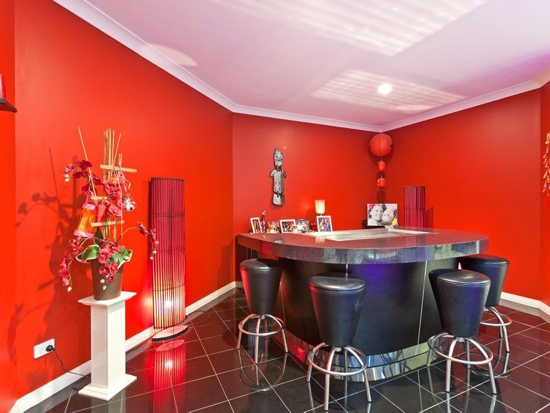 8 Sommersea Drive, Raby Bay QLD 4163