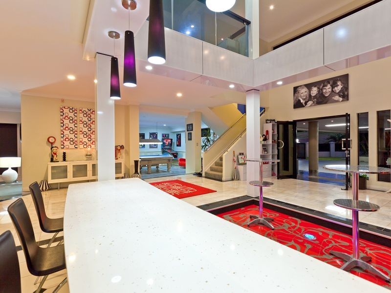 8 Sommersea Drive, Raby Bay QLD 4163