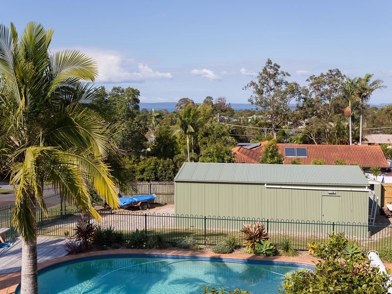 13 Falcon Avenue, Thornlands QLD 4164