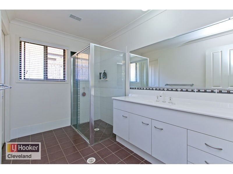 12 Caswell Crescent, Redland Bay QLD 4165