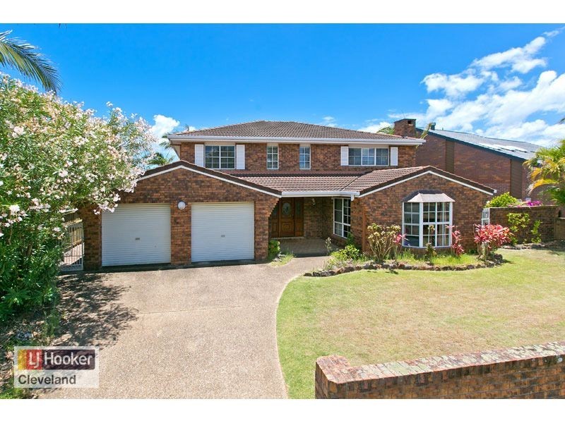 24 Bowsprit Parade, Raby Bay QLD 4163