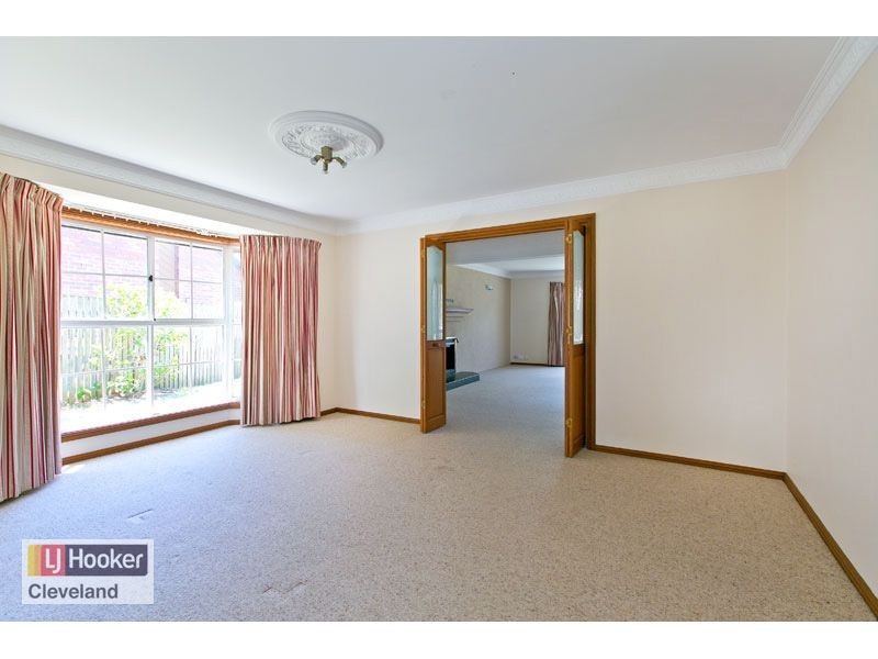 24 Bowsprit Parade, Raby Bay QLD 4163