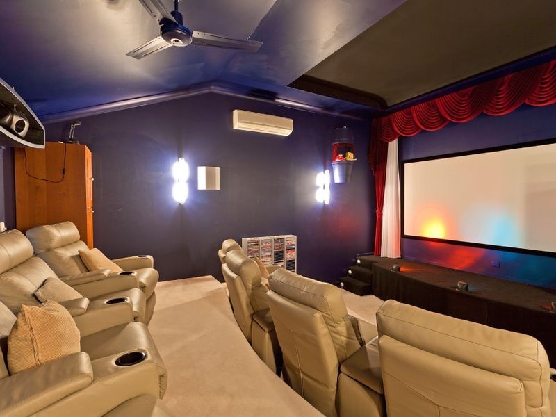 30 Bollard Court, Raby Bay QLD 4163