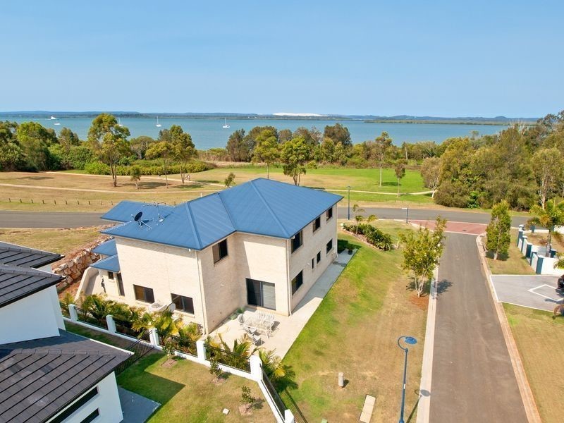 1 Watervale Drive, Redland Bay QLD 4165