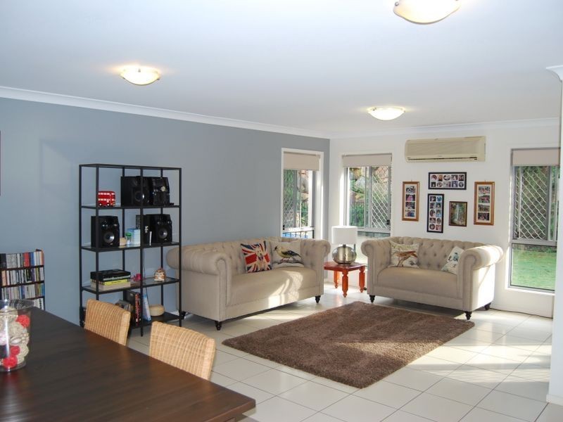 19 Aquila Street, Redland Bay QLD 4165