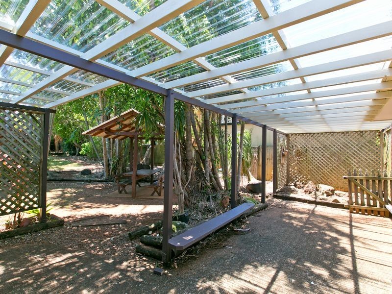 2 Pelham Street, Victoria Point QLD 4165