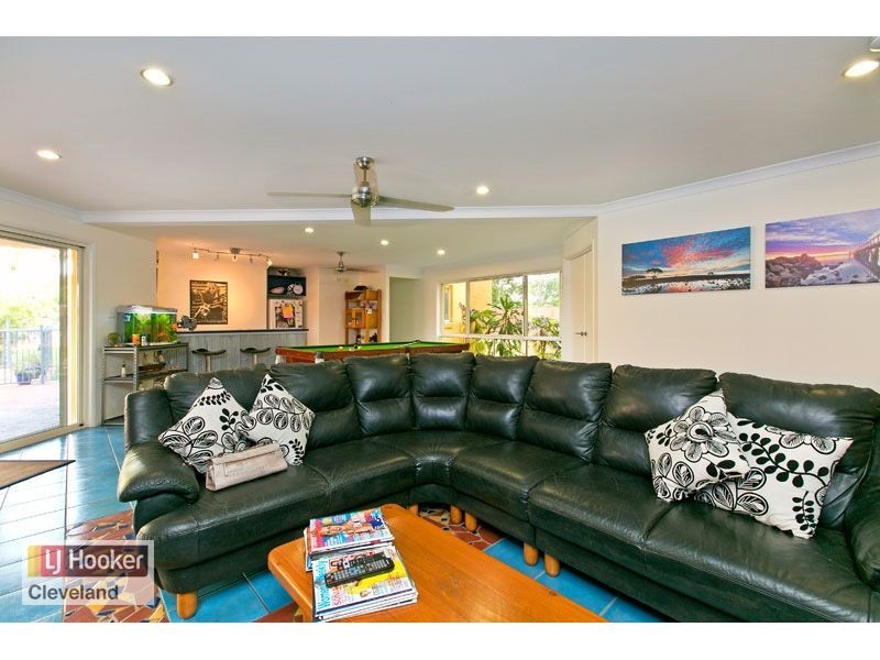 8 Darcelle Place, Ormiston QLD 4160