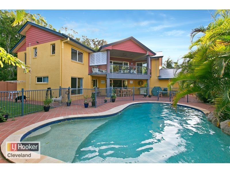 8 Darcelle Place, Ormiston QLD 4160