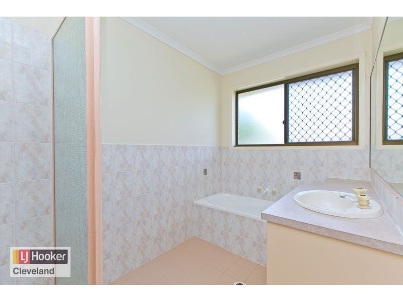 1 Teatree Court, Victoria Point QLD 4165