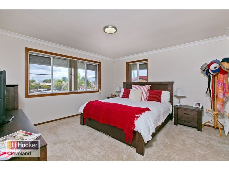 12 Bollard Court, Raby Bay QLD 4163