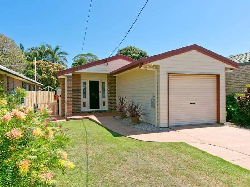 18 Russell Street, Cleveland QLD 4163