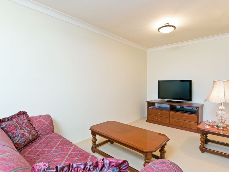 18 Russell Street, Cleveland QLD 4163