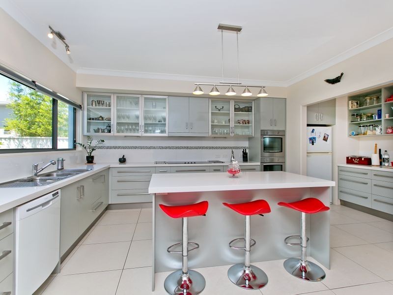 3 Baycrest Place, Thornlands QLD 4164