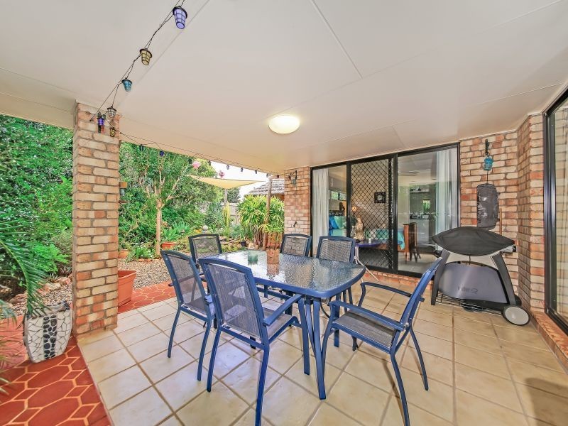 5 Horizon Place, Redland Bay QLD 4165