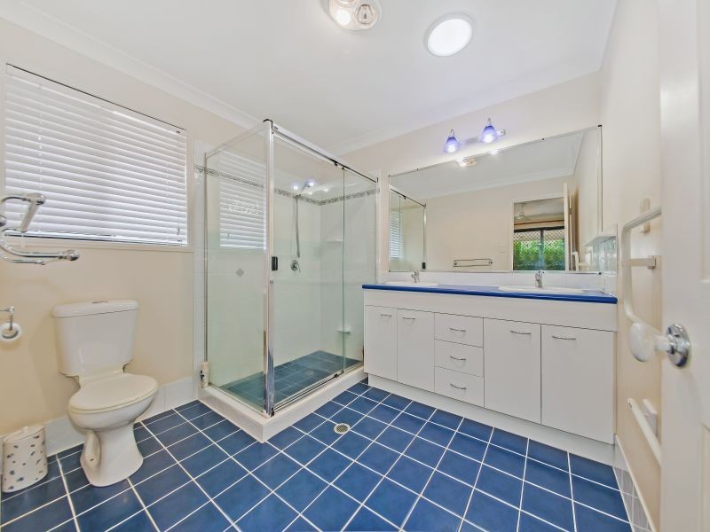 5 Horizon Place, Redland Bay QLD 4165