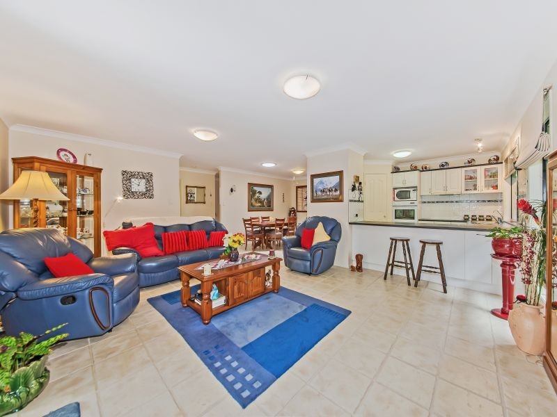 5 Horizon Place, Redland Bay QLD 4165
