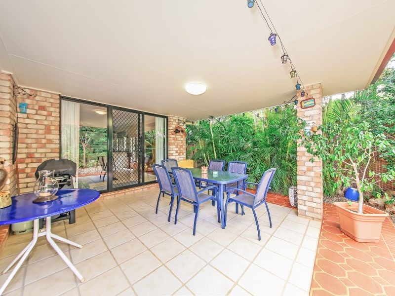 5 Horizon Place, Redland Bay QLD 4165