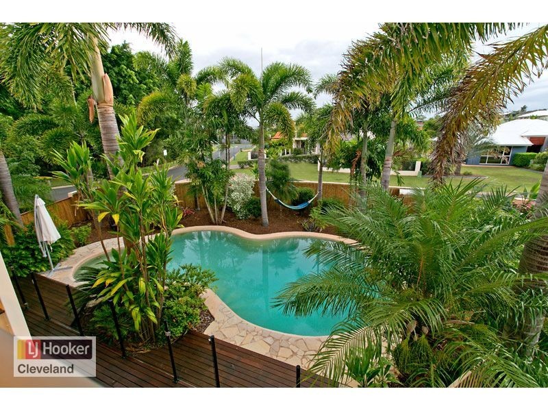 52 Penzance Drive, Redland Bay QLD 4165