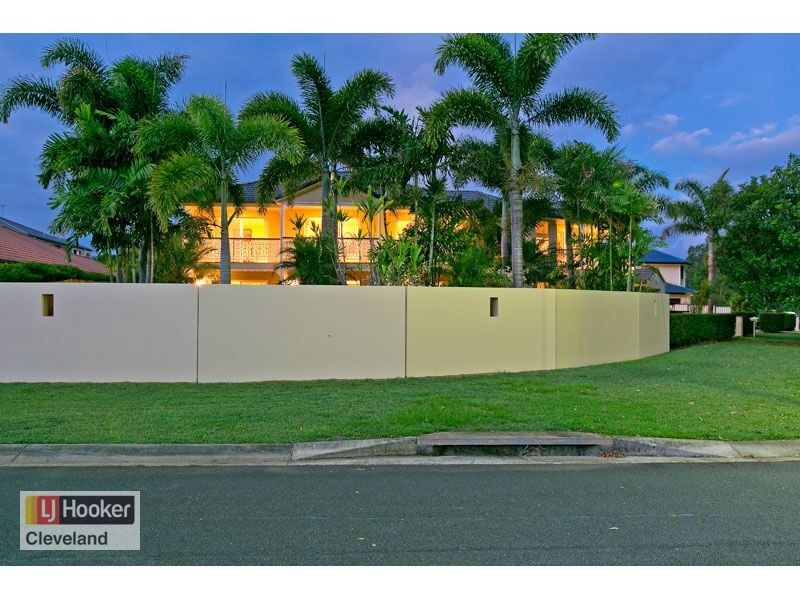 52 Penzance Drive, Redland Bay QLD 4165