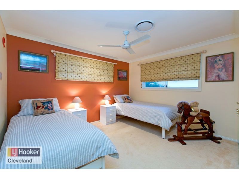 52 Penzance Drive, Redland Bay QLD 4165