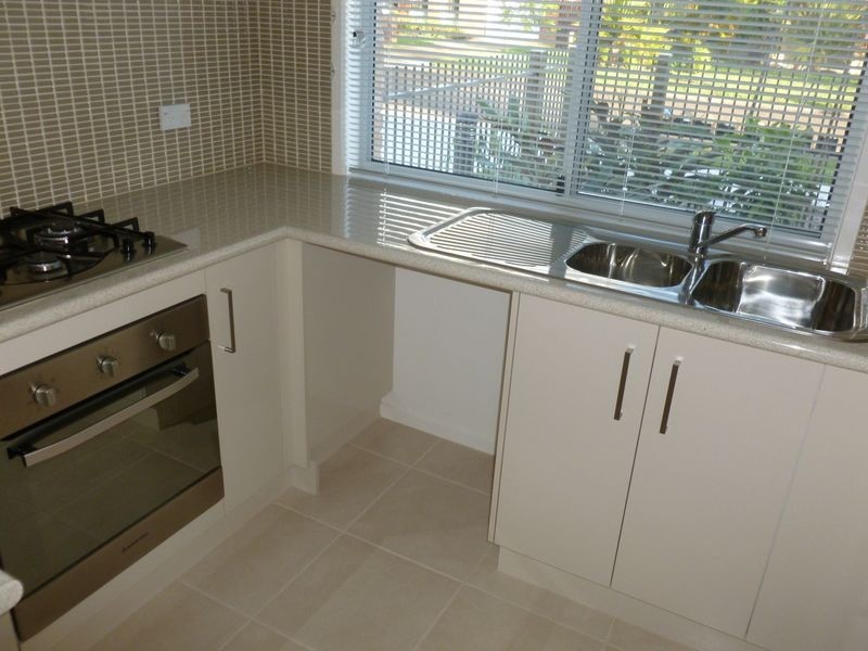 2/19 Ostend Ct, Cleveland QLD 4163