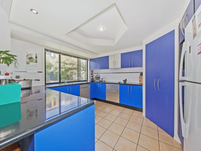 15 Bush Cherry Place, Thornlands QLD 4164