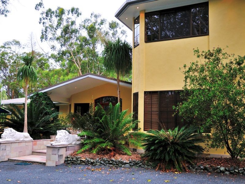 403 German Church Road, Redland Bay QLD 4165