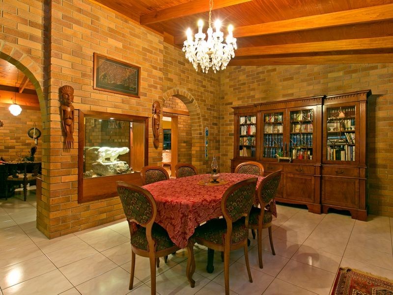 403 German Church Road, Redland Bay QLD 4165