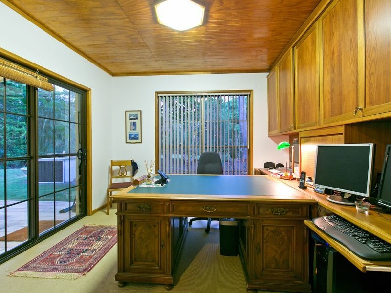 403 German Church Road, Redland Bay QLD 4165