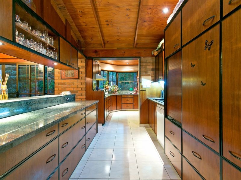 403 German Church Road, Redland Bay QLD 4165