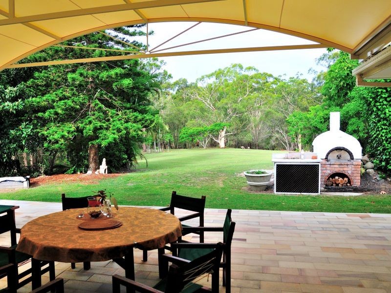 403 German Church Road, Redland Bay QLD 4165