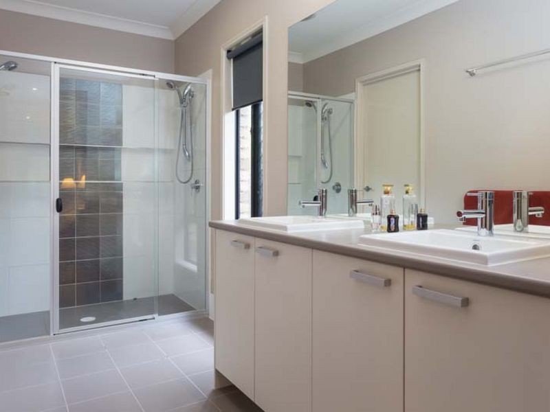 46 Penzance Drive, Redland Bay QLD 4165
